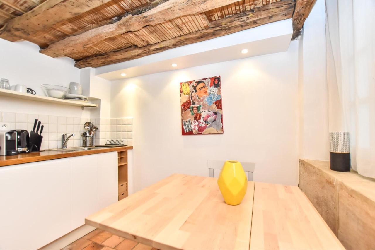 Апартаменты Splendid Duplex - 1Br-2P - Notre Dame-Ile St-Louis Париж Экстерьер фото